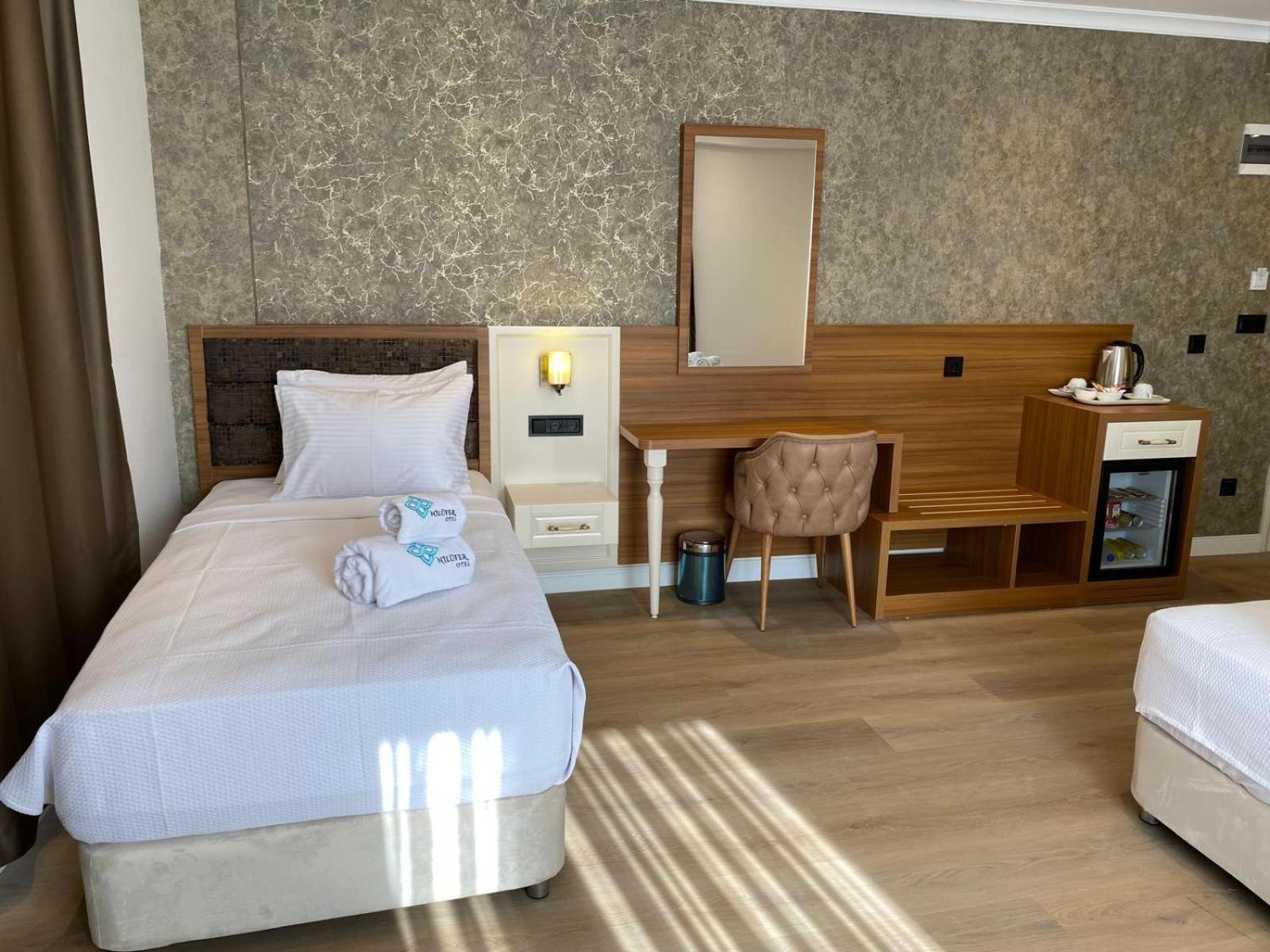 By Otel Niluefer Bursa Exterior foto
